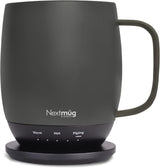 A coffee cup with temperature control function and the ability to automatically heat up
