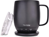 A coffee cup with temperature control function and the ability to automatically heat up
